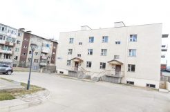 3-bedroom apartment near Jukov Museum.