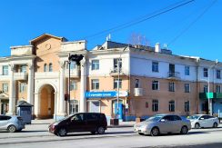 1-bedroom apartment behind The Government House